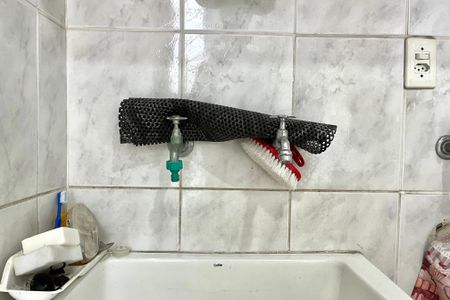 Casa à venda com 107m², 3 quartos e 2 vagasÁrea de Serviço