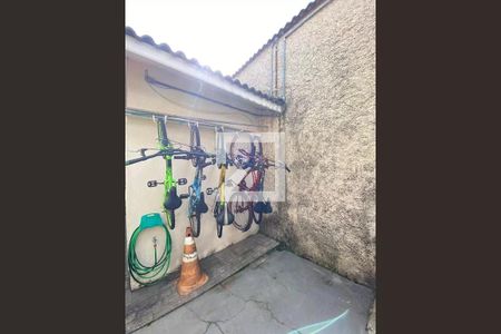 Casa de condomínio à venda com 120m², 3 quartos e 2 vagasÁrea comum