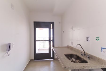 Apartamento à venda com 83m², 2 quartos e 1 vagaCozinha