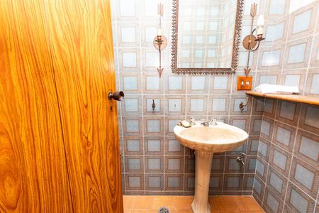 Apartamento para alugar com 385m², 3 quartos e 2 vagas Apartamento para alugar com 385m², 3 quartos e 2 vagasLavabo