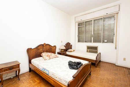 Apartamento para alugar com 385m², 3 quartos e 2 vagas Apartamento para alugar com 385m², 3 quartos e 2 vagasSuíte 1