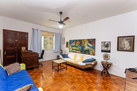 Casa à venda com 5 quartos, 218m² em São Francisco, Niterói