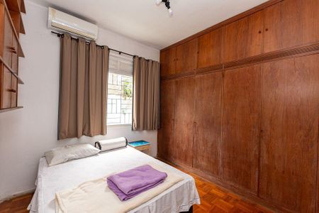 Casa à venda com 5 quartos, 218m² em São Francisco, Niterói