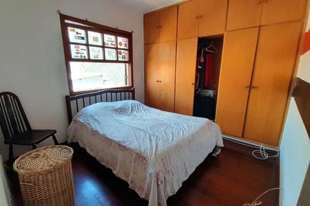 Casa à venda com 3 quartos, 174m² em Jardim das Vertentes, São Paulo