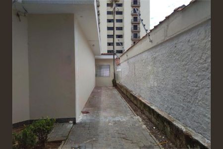 Casa à venda com 172m², 4 quartos e 2 vagas