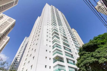 Apartamento à venda com 156m², 3 quartos e 2 vagas Apartamento à venda com 156m², 3 quartos e 2 vagasFachada