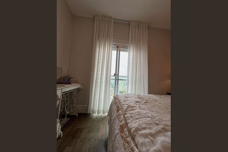 Apartamento à venda com 156m², 3 quartos e 2 vagas Apartamento à venda com 156m², 3 quartos e 2 vagasSuíte Master