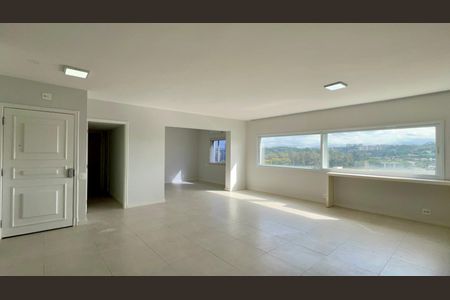 Apartamento à venda com 198m², 4 quartos e 2 vagasSala de TV