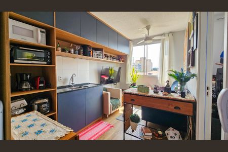 Sala/Cozinha de apartamento para alugar com 1 quarto, 24m² em Vila Santa Catarina, São Paulo