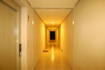 Apartamento à venda com 32m², 2 quartos e sem vagaÁrea comum - Saguão do andar