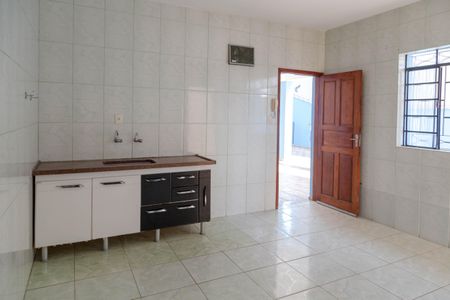 Casa para alugar com 224m², 2 quartos e 3 vagasCozinha