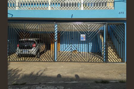 Casa para alugar com 224m², 2 quartos e 3 vagasFachada