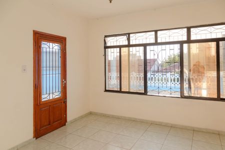 Sala de casa para alugar com 2 quartos, 224m² em Vila Maranduba, Guarulhos