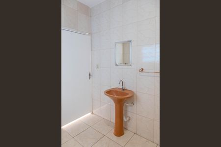 Casa para alugar com 224m², 2 quartos e 3 vagasBanheiro de Serviço