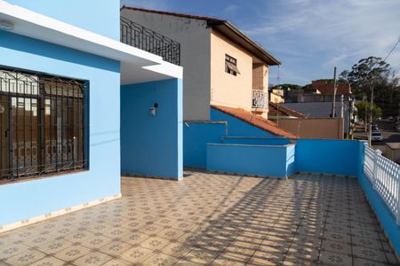Casa para alugar com 224m², 2 quartos e 3 vagasQuintal