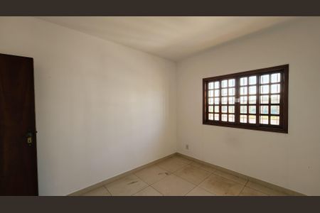 Casa à venda com 350m², 7 quartos e 3 vagasQuarto 2