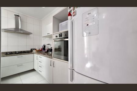 Cozinha de apartamento para alugar com 2 quartos, 65m² em Vila Floresta, Santo André
