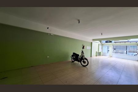 Garagem de apartamento para alugar com 2 quartos, 65m² em Vila Floresta, Santo André