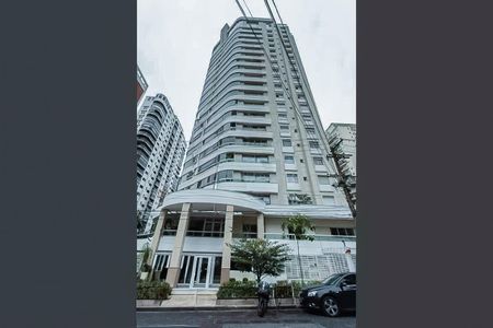 Apartamento à venda com 158m², 3 quartos e 3 vagasFachada