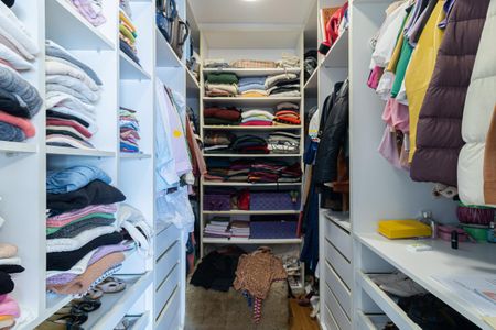 Apartamento à venda com 158m², 3 quartos e 3 vagasCloset da suíte 1
