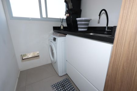 Apartamento à venda com 60m², 2 quartos e 1 vagaÁrea de Serviço