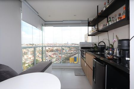 Apartamento à venda com 60m², 2 quartos e 1 vagaVaranda