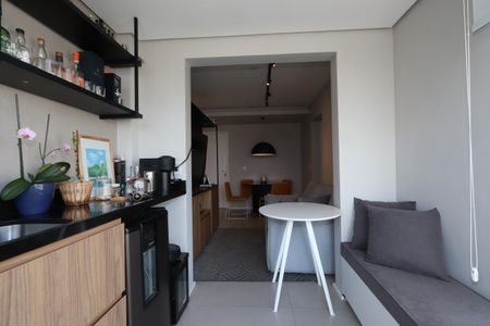 Apartamento à venda com 60m², 2 quartos e 1 vagaVaranda