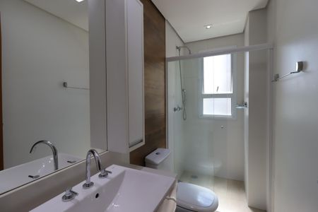 Apartamento à venda com 181m², 4 quartos e 4 vagasBanheiro da Suíte 1