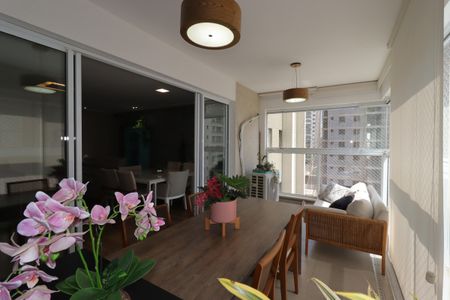 Apartamento à venda com 181m², 4 quartos e 4 vagasVaranda Gourmet