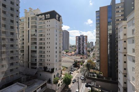 Apartamento à venda com 181m², 4 quartos e 4 vagasVista da Suíte 2