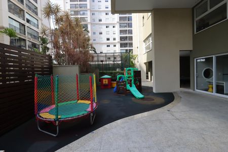 Apartamento à venda com 181m², 4 quartos e 4 vagasÁrea Comum - Playground