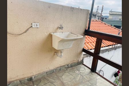 Casa à venda com 120m², 2 quartos e 4 vagas Casa à venda com 120m², 2 quartos e 4 vagasÁrea de Serviço