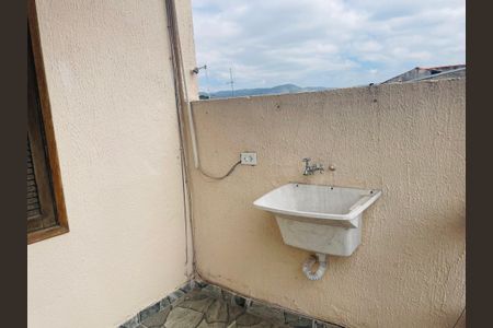 Casa à venda com 120m², 2 quartos e 4 vagas Casa à venda com 120m², 2 quartos e 4 vagasÁrea de Serviço