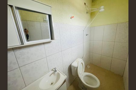 Banheiro de casa à venda com 2 quartos, 120m² em Jardim Rosa de Franca, Guarulhos