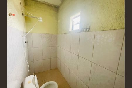 Casa à venda com 120m², 2 quartos e 4 vagas Casa à venda com 120m², 2 quartos e 4 vagasBanheiro