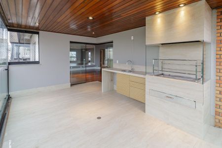 Apartamento à venda com 467m², 6 quartos e 5 vagasSacada da Sala