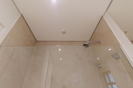 Apartamento à venda com 467m², 6 quartos e 5 vagasBanheiro da Suíte 1