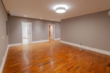 Apartamento à venda com 467m², 6 quartos e 5 vagasSuíte 4