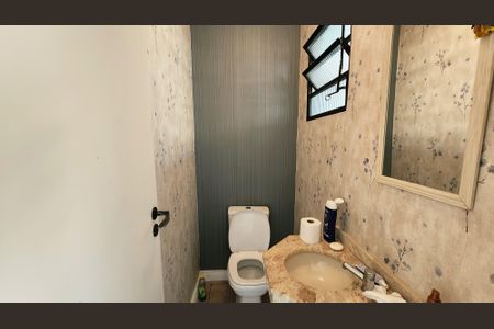 Casa de condomínio à venda com 120m², 3 quartos e 2 vagas Casa de condomínio à venda com 120m², 3 quartos e 2 vagasLavabo