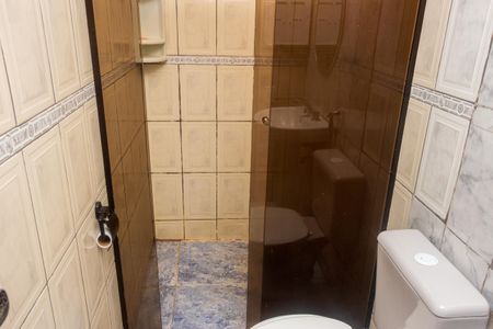 Apartamento à venda com 56m², 2 quartos e 1 vaga Apartamento à venda com 56m², 2 quartos e 1 vagaBanheiro