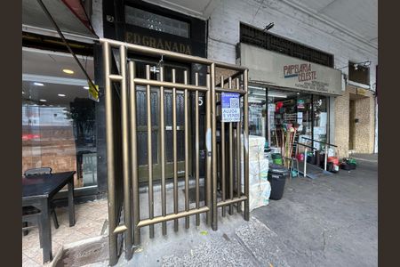 Apartamento à venda com 48m², 1 quarto e sem vagaFachada + plaquinha