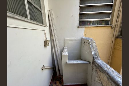 Apartamento à venda com 48m², 1 quarto e sem vagaÁrea de Serviço