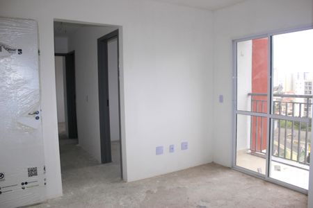 Sala de apartamento à venda com 2 quartos, 43m² em Jardim Aida, Guarulhos