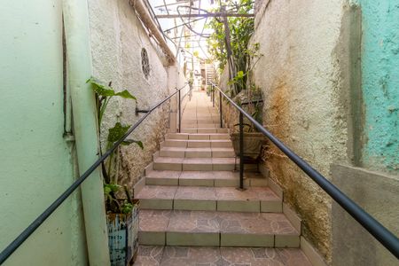 Casa à venda com 250m², 8 quartos e 4 vagas Casa à venda com 250m², 8 quartos e 4 vagasAcesso Casa Principal, Kitnet, Barracao