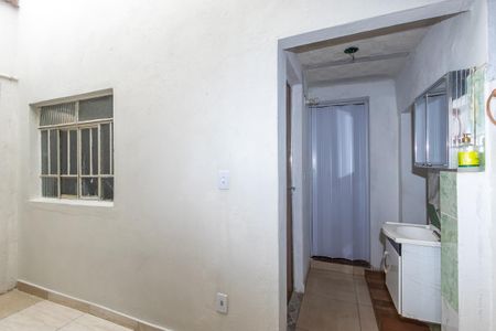 Casa à venda com 250m², 8 quartos e 4 vagas Casa à venda com 250m², 8 quartos e 4 vagasKitnet 1