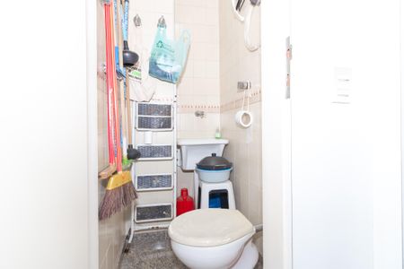 Apartamento à venda com 167m², 3 quartos e 1 vagaBanheiro de Serviço