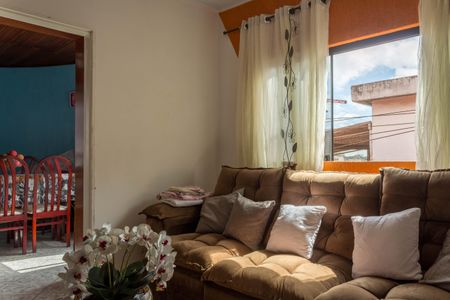 Casa para alugar com 110m², 2 quartos e 1 vaga Casa para alugar com 110m², 2 quartos e 1 vagaSala