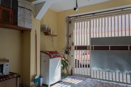 Casa para alugar com 110m², 2 quartos e 1 vaga Casa para alugar com 110m², 2 quartos e 1 vagaÁrea de Serviço