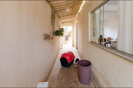 Casa à venda com 600m², 8 quartos e 3 vagasCasa 1 - Entrada