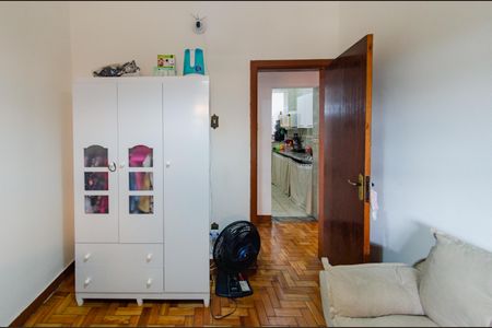 Casa à venda com 600m², 8 quartos e 3 vagasCasa 2 - Quarto 1